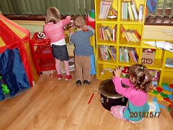 Biblioteczne zajęcia dla dzieci i rodziców 2013